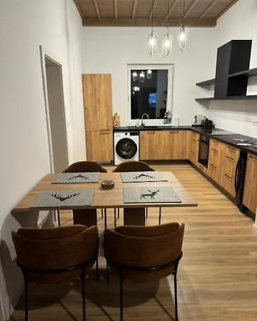 Apartman Apartment *